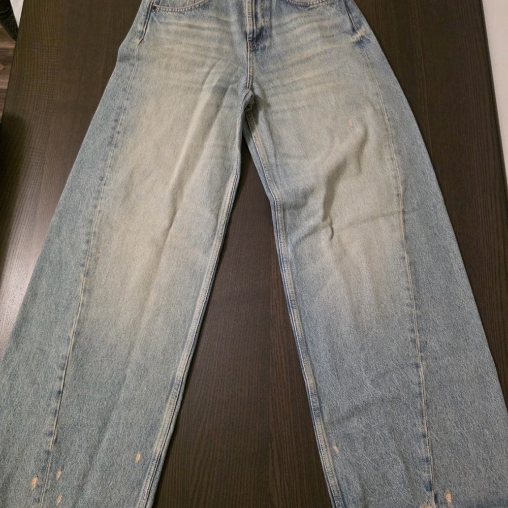 Womans Light Blue Jeans
